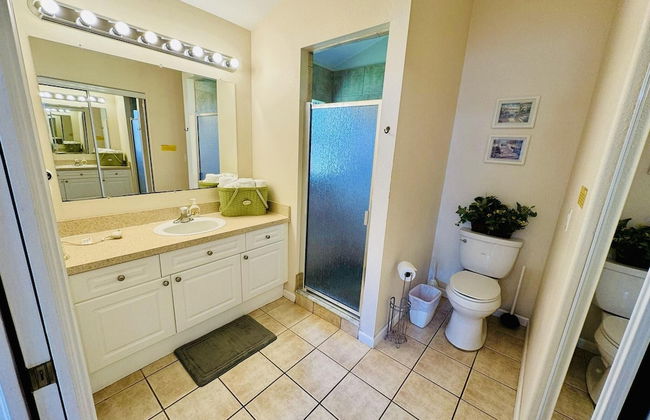 4/3 Vacation Home With Private Pool Located at Formosa Gardens!! - Foto 8