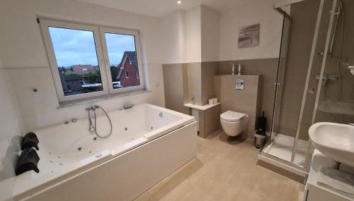 Ferienwohnung mit Jacuzzi Nähe Flughafen Köln Bonn - Foto 4