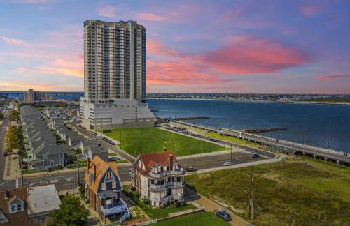 Grand Historic 8BR 6 5BA Mansion Waterfront Decks - Foto 7