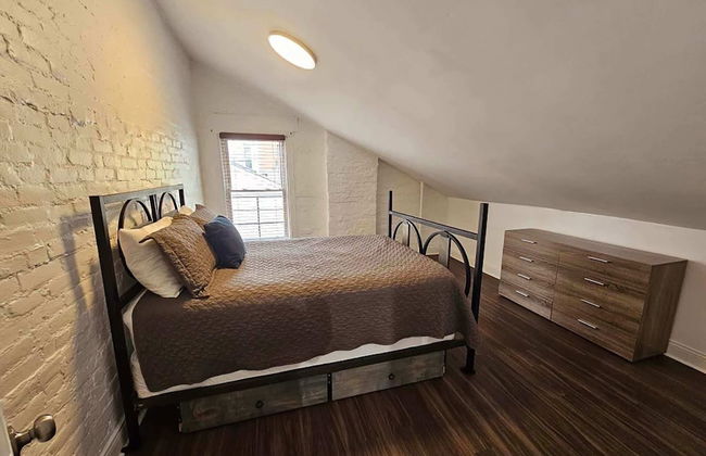 Heart of Mainstrasse Apt 4 - Photo 3