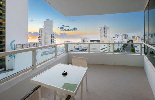 Fontainebleau Hotel Ocean View Fits 6! 1 BED/2 BA - Photo 6