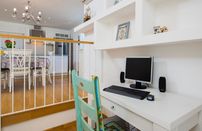 Stunning Villa Sofia With Heated Pool IN Split Hinterland - Foto 31