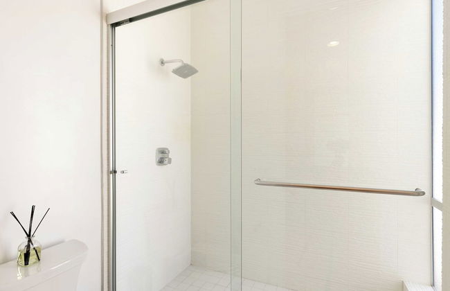 Sleeps 28! 2 Luxe Villas w/ Pool & Putting Green Polo Villas Nova by Avantstay - Foto 30