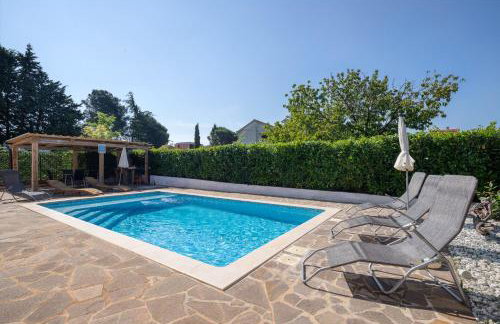 Villa Palma with Grill & Pool - Foto 1