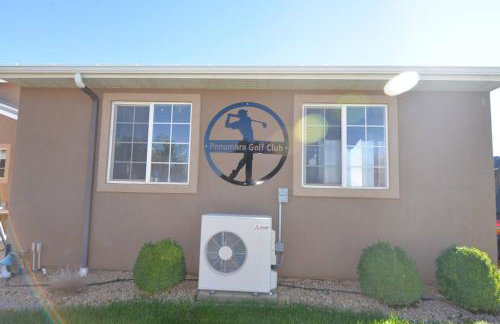 Tacit Shadow Resort Shangri-La King Suite, Gym, Coffee Bar, Hot-Tub, Free Laundry, Food Available - Foto 48