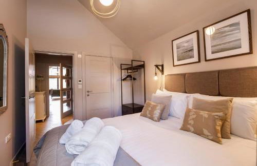 The Warehouse with Free Parking - Foto 13