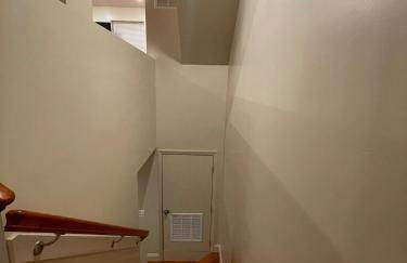 Chic 4 Br, 2Ba Apt in SE DC - Photo 7