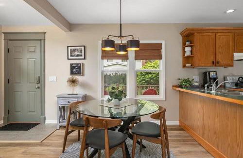 2min walk downtown-Pet Friendly-Offstreet Parking - Foto 6