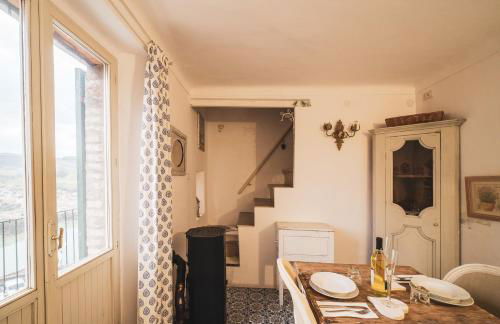 Lake House - Photo 6