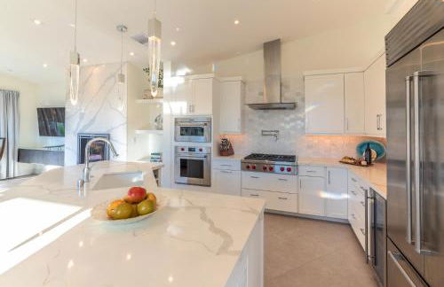 High Tide Haven - Hot Tub Harbor Views - Foto 15