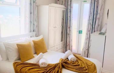 Farmhouse Apartment with Paddock & Orchard Views - Foto 3