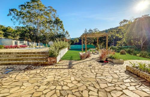 Sítio com Churrasqueira, Piscina, Lago e Natureza - Foto 42