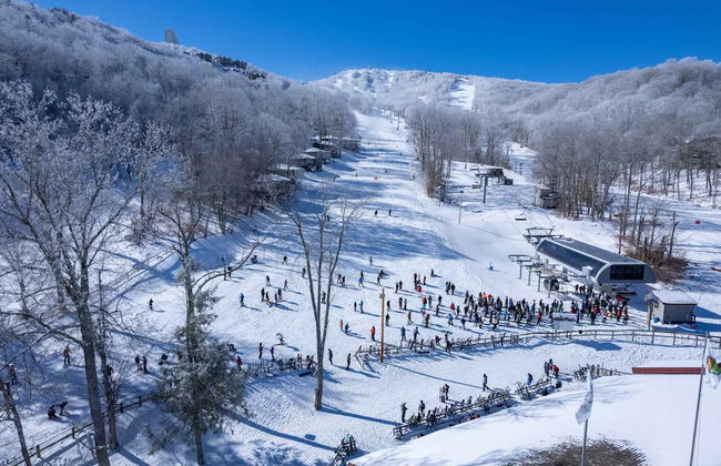 Uhost AI 2BR Condo w Balcony Great Views - Foto 46