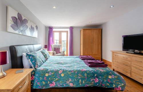 4 Bed in Llangyndeyrn CWRTY - Photo 12