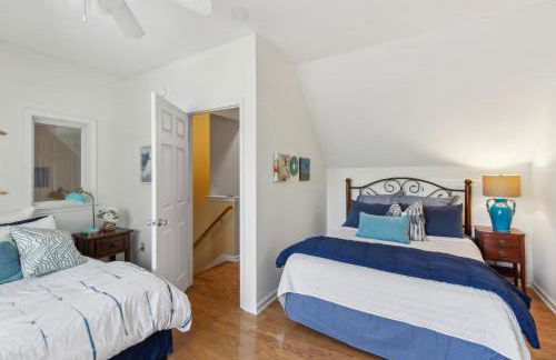 Exquisite 5-BR Estate on 7 Acres with Private Pond - Foto 23