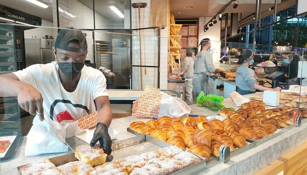Tour por el mercado de Turín y auténtico aperitivo italiano en casa de un local - Foto 5