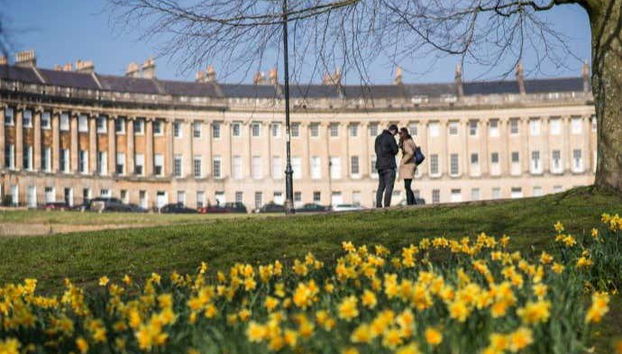 Step into the world of Bridgerton