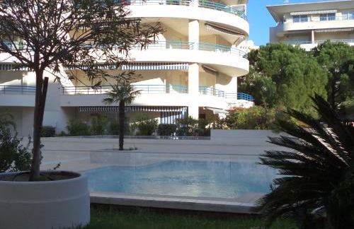 Studio Fréjus-Plage, 400m de la mer, piscine - Foto 1