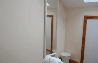 Laxey place maisonette East Belfast -private parking, transport links - Foto 22