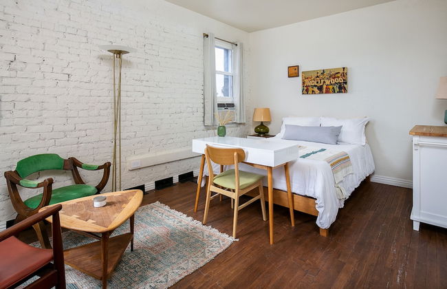 Historic Building Studio! CDC Cleaning Standards - Photo 4