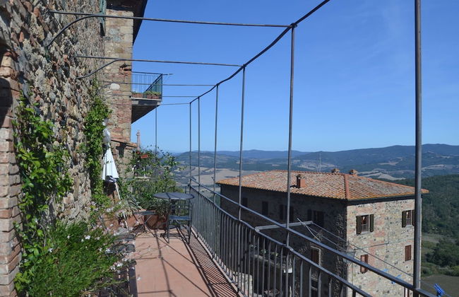 Tuscan Hilltop Getaway - Foto 29