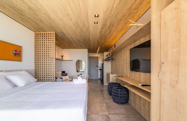 NWTs - Estúdios com Vista Lateral Mar - Photo 17