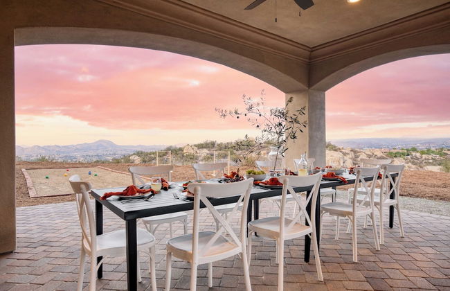 Malbec by Avantstay Incredible Estate w/ Panoramic Views & Bocce Ball Court! - Photo 41