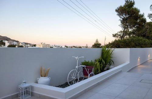 Restia Seaside Apartment II, 50m from Megas Gialos Beach - Foto 39