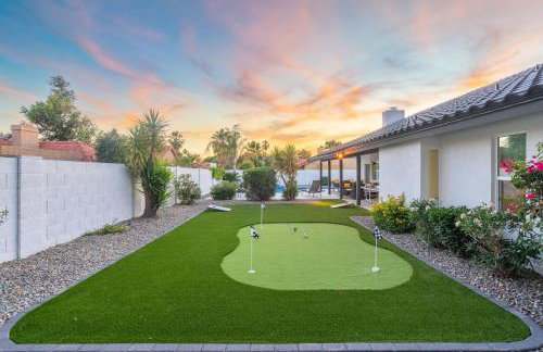 Modern Escape with Pool Ping Pong & Putting Green - Foto 42