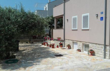 Lily Apartments Punta Skala - Foto 1