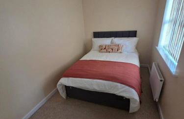 Spacious House | Perfect for Contractor Stays - Foto 5