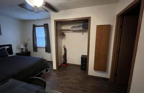 Tomah Apartment A - E Veterans St - Foto 13