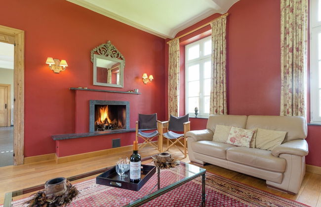 Le Hameau du Chateau - Elegance and Serenity - Photo 14