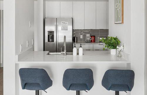 Urban Retreat - Free Parking, WiFi, Walk to Stadium - Foto 33