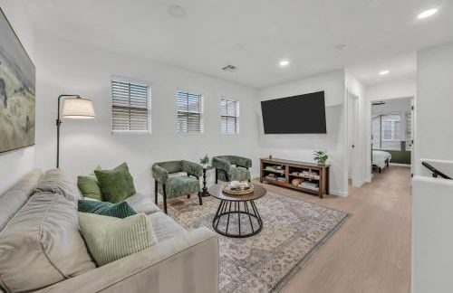 Modern 4BR Retreat in Prime Gilbert Location - Foto 61