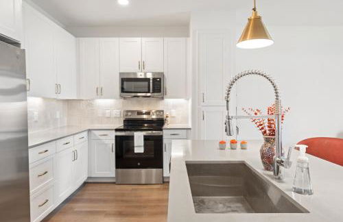 Large Lively Apt - Foto 20