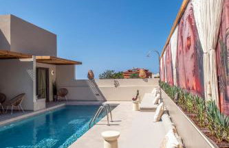 Aladdin Luxury Suites With Shared Pool - Foto 29