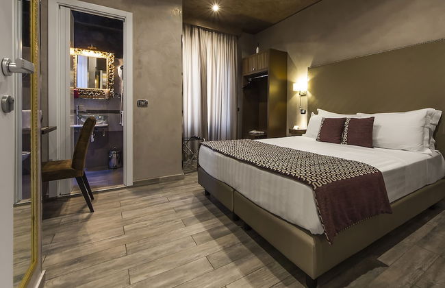 Vaticano Julia Luxury Rooms - Photo 1