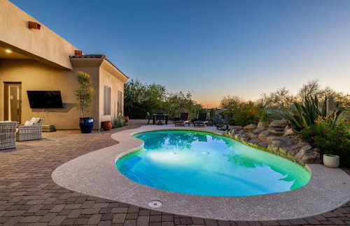 Desert Oasis with Pool Black Mountain Views - Photo 58