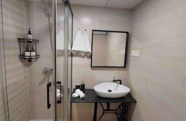 Cozy Apartment - Photo 11