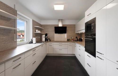 3-Bedroom Apartment with Garden Near US Army Gate 1 - Foto 16