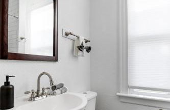 Quaint Escape for 2 Near Richmond Battlefield Park - Foto 8