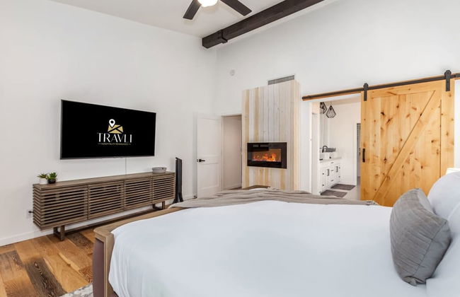 Sunburst Estate Htd Pool Putt Grn Sleeps 14 - Foto 23