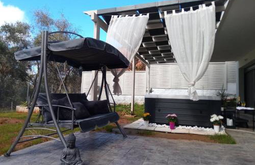 6 Bed Villa - Sleeps 15 - Pets - Pool - Jacuzzi - Foto 13