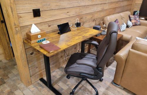 Raka Ranch Barndominium - Foto 21