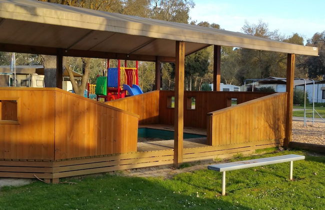 Yea Riverside Caravan Park - Foto 27