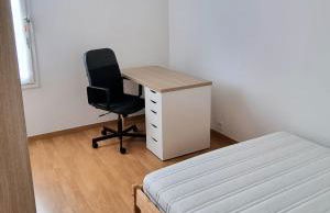 Appartement avec grand salon, barbecue et terrasse proche Paris et Disney - Foto 11