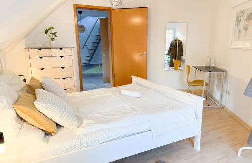 Zentrale, Designer Maisonette Wohnung mit Galerie, Gruppen- und Kinderfreundlich, Smart TV - Foto 17
