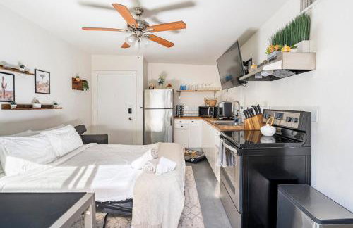 2BR Apt with BBQ & Parking Spring Fling Stay - Foto 24