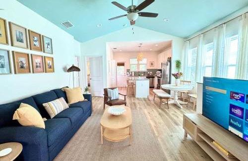 The Royal Cypress Suite Near UF Shands Downtown - Photo 2